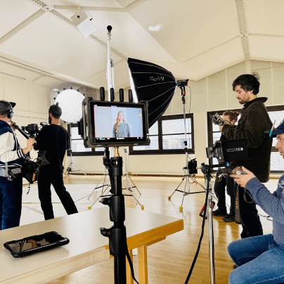 Erklärfilm, Social Ads & Banner für starke Conversion zur Website – „Einfach. Passend. Direkt.“