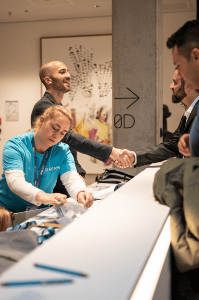 Ungewöhnliche Location für ein besonderes Event: Das HoC setzte der Konferenz buchstäblich die Bühne.