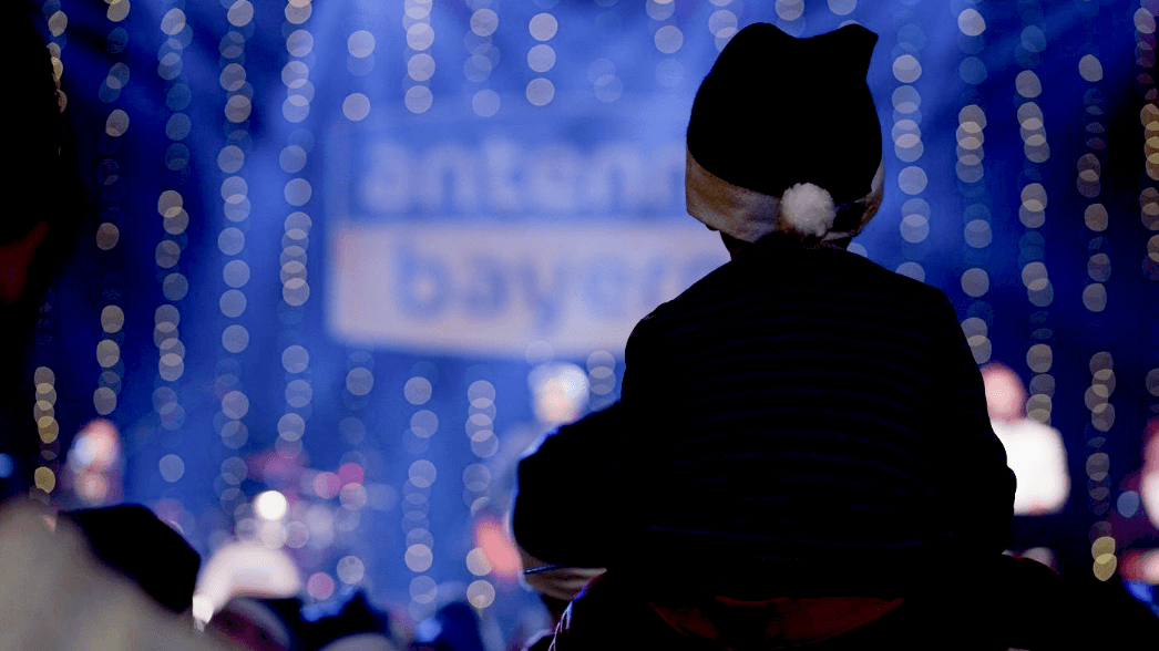 ANTENNE BAYERN Adventssingen | Zusammenarbeit mit brandarena Adventssingen mit ANTENNE BAYERN.