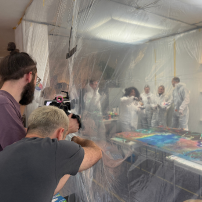 Das Action Painting wurde zur Grundlage des Recruitingfilms.